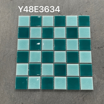 आइस क्रैकल स्क्वायर ग्लॉसी सिरेमिक मोज़ेक टाइल 48X48mm स्विमिंग पूल के लिए