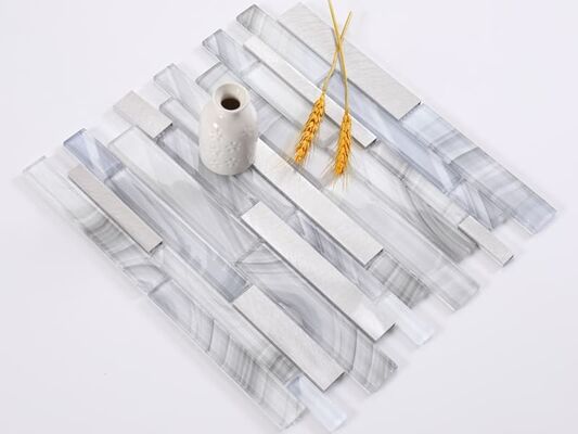 China Inkjet Light Gray Silver Gold Glitter Kitchen Backsplash Long Glass Mosaic Tile Wholeseller