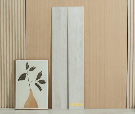 Waterproof 4mm SPC Rigid Core Vinyl Plank Flooring with Click Lock 0.5mm